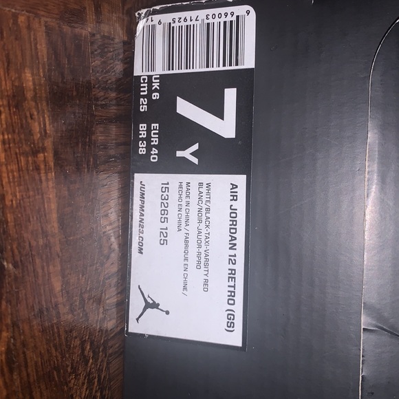 AIR JORDAN TAXIS - Picture 2 of 2